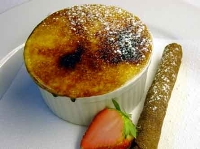 Image of the Strawberry Creme Brulee served with a Mocca Tuille